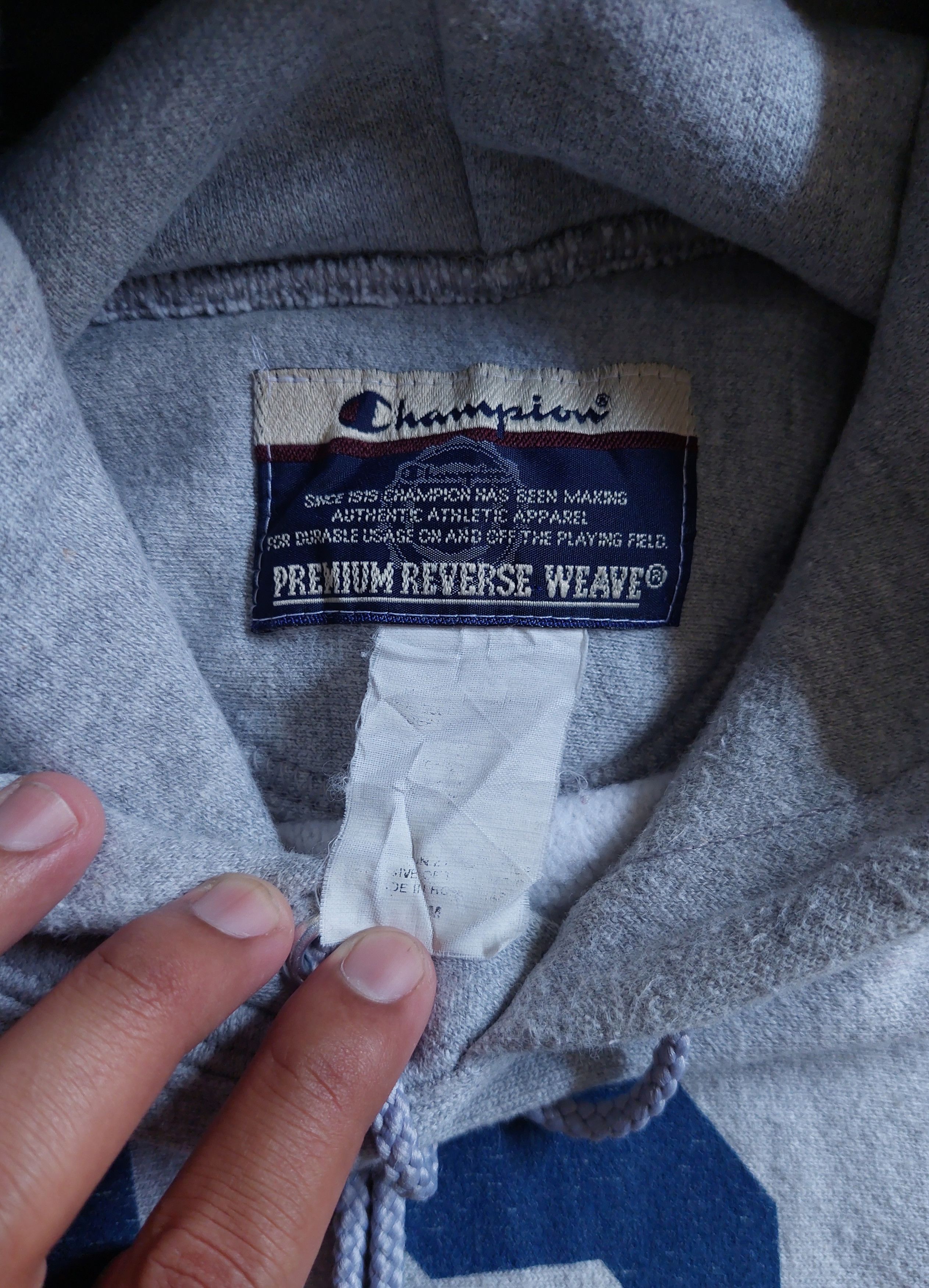 Champion × Vintage Vintage champion reverse weave blank hoodie Size US M / EU 48-50 / 2 - 5 Thumbnail