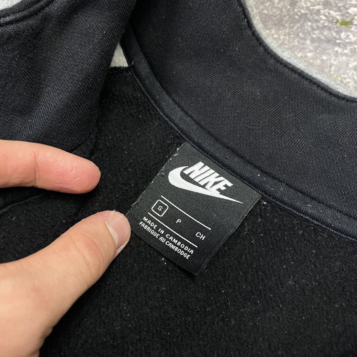 Vintage Men’s Nike Small Swoosh Streetwear Cotton y2k sweatshirt Size US S / EU 44-46 / 1 - 6 Thumbnail