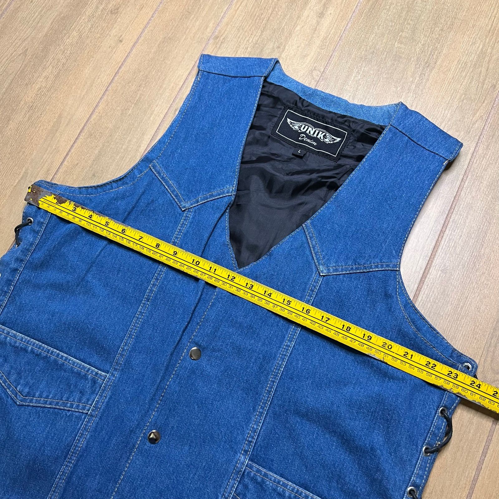 UNIK International Inc. Vintage‎ UNIK Denim Motorcycle Biker Denim Vest Lace Sz L Size US L / EU 52-54 / 3 - 4 Thumbnail
