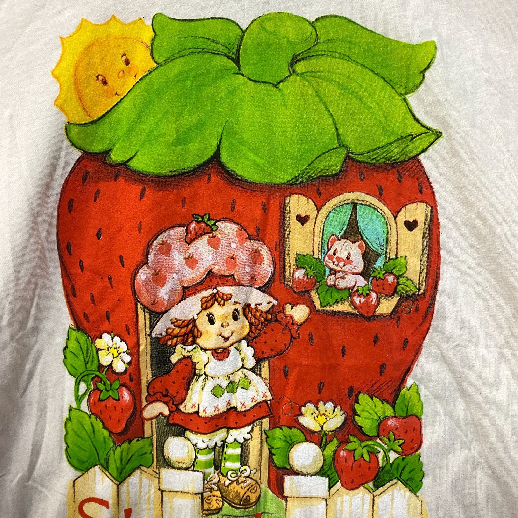 Other Strawberry Shortcake Berry Sunny House Graphic T-Shirt Small Size US S / EU 44-46 / 1 - 2 Thumbnail