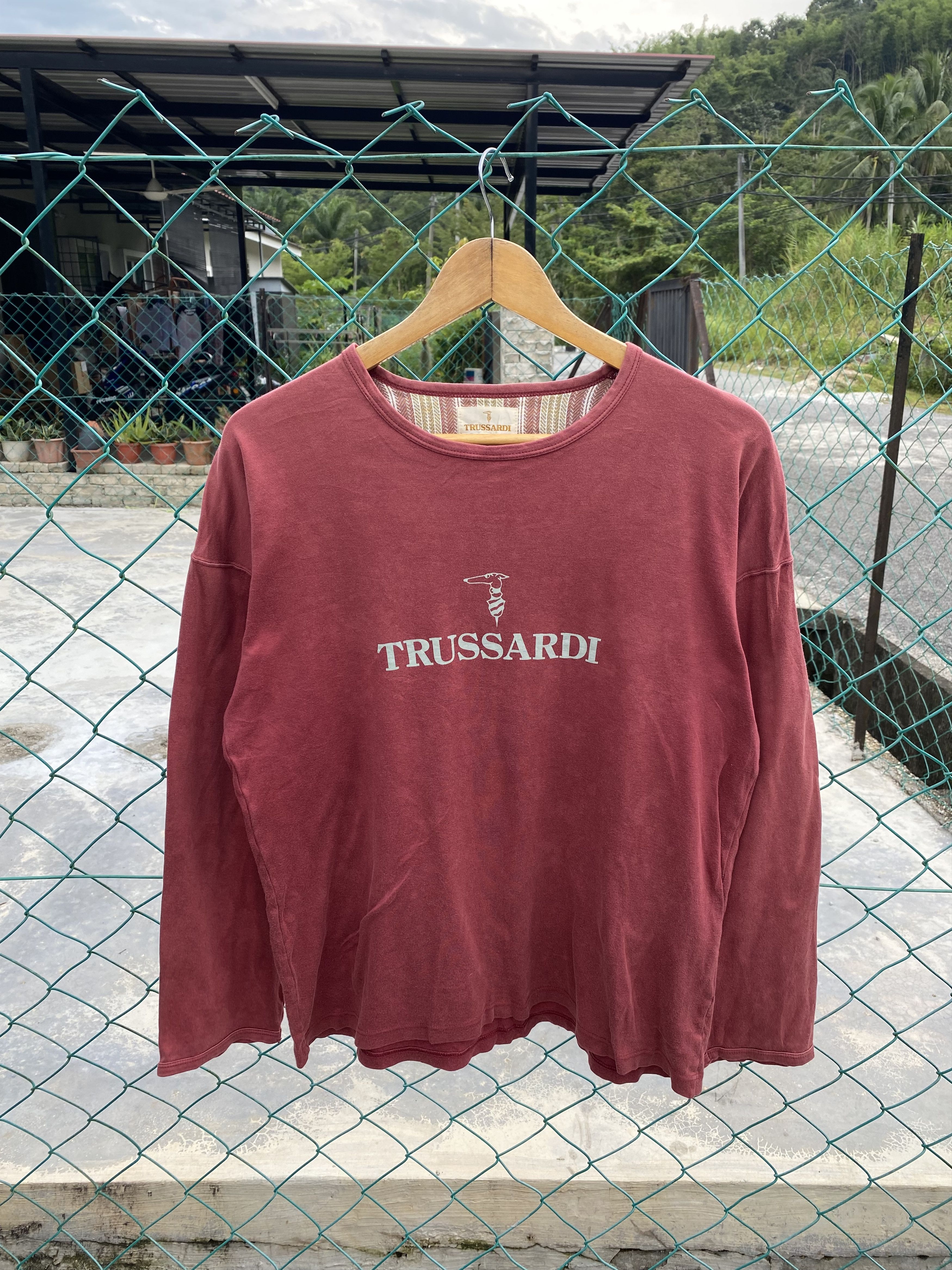 Trussardi Trussardi spellout long sleeve tshirts Size L / US 10 / IT 46 - 1 Thumbnail