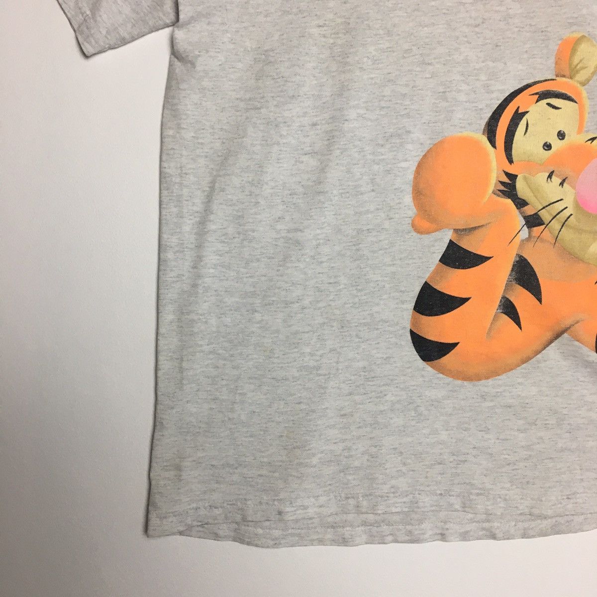 Disney Vintage Pooh Character Size US M / EU 48-50 / 2 - 2 Thumbnail