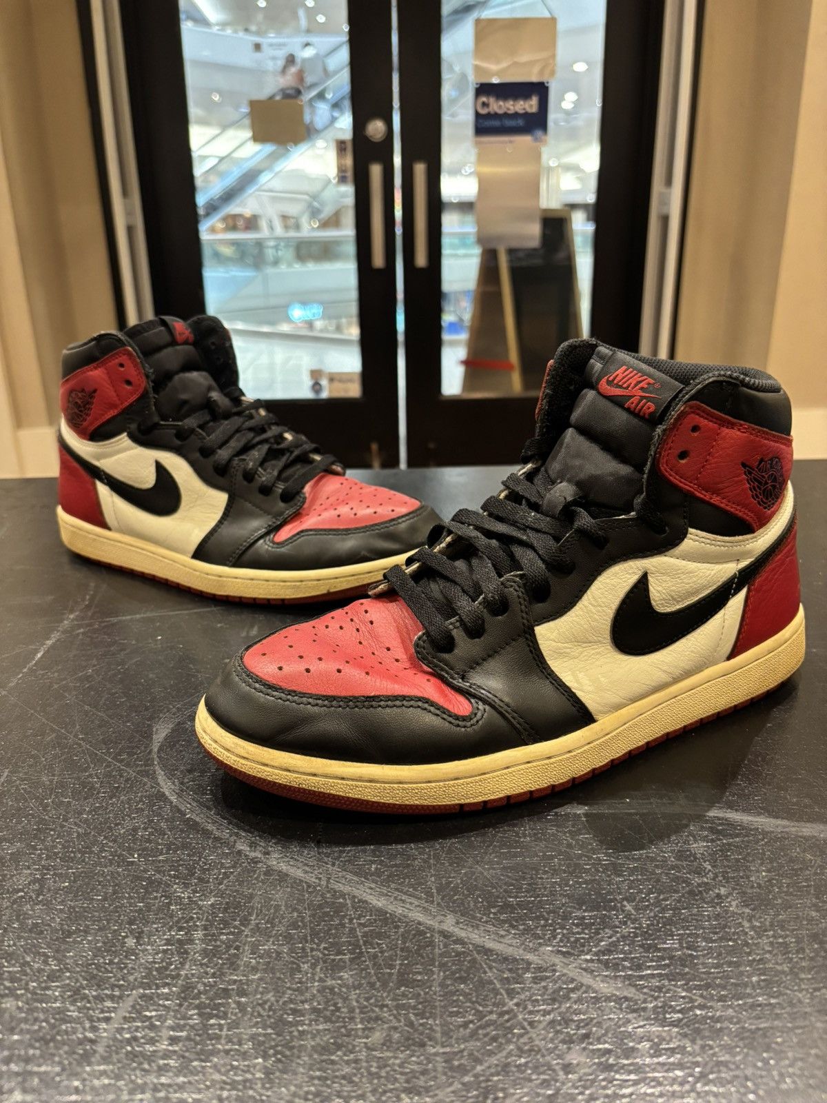 Jordan Retro High 'Bred Toe'