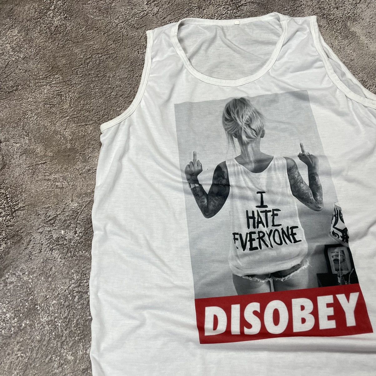 Vintage Vintage Y2K Graphic Tee Disobey Punk Streetwear Cropped XL Size US XL / EU 56 / 4 - 3 Thumbnail