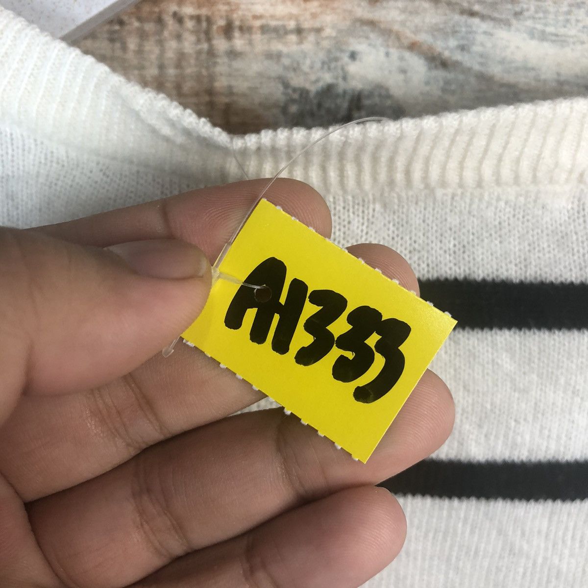 GU × OVER THE STRiPES GU Stripe White Knitwear #A1333 Size XL / US 12-14 / IT 48-50 - 11 Thumbnail