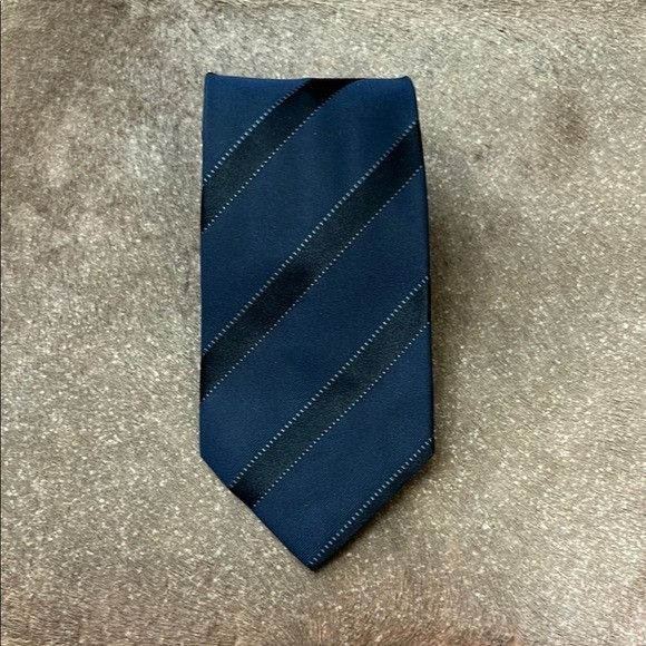 Salvatore Ferragamo Ferragamo Silk Diagonal Collegiate Blue Black Striped Tie Size ONE SIZE - 1 Thumbnail