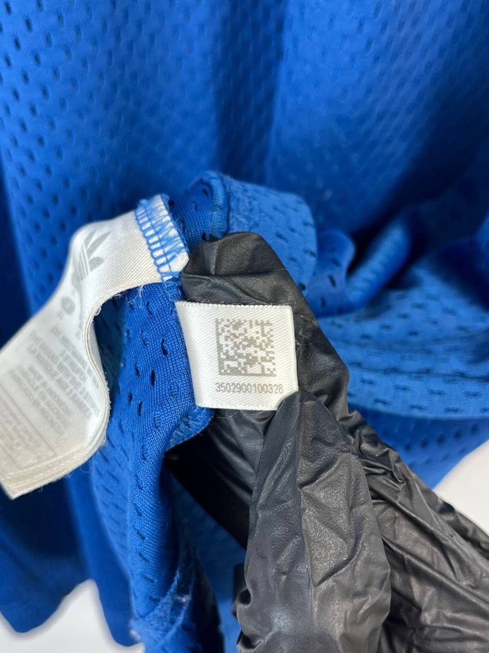 Adidas ADIDAS ORIGINALS MESH TEE BLUE VINTAGE 2004 TREFOIL Size XL Size US XL / EU 56 / 4 - 3 Thumbnail