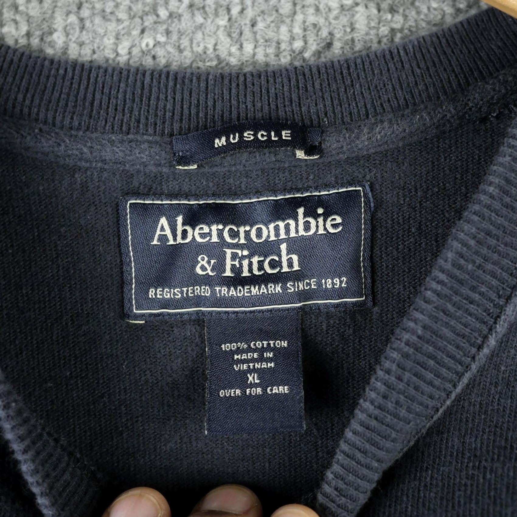 Abercrombie & Fitch Abercrombie & Fitch Sweatshirt Mens XL Blue Muscle Fit Crewneck Fleece Logo Graphic Print Pullover Knit Cotton Long Sleeve Size US XL / EU 56 / 4 - 3 Thumbnail
