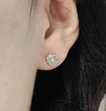 Jewelry Heart with CZ Stud Earring Size ONE SIZE - 2 Thumbnail