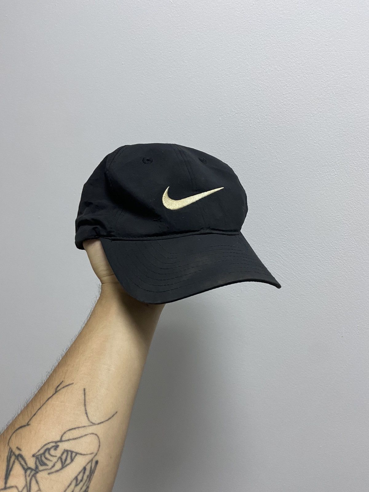 Nike × Vintage Nike Cap Vintage Bog Embroidered Swoosh Logo Skate Size ONE SIZE - 1 Thumbnail