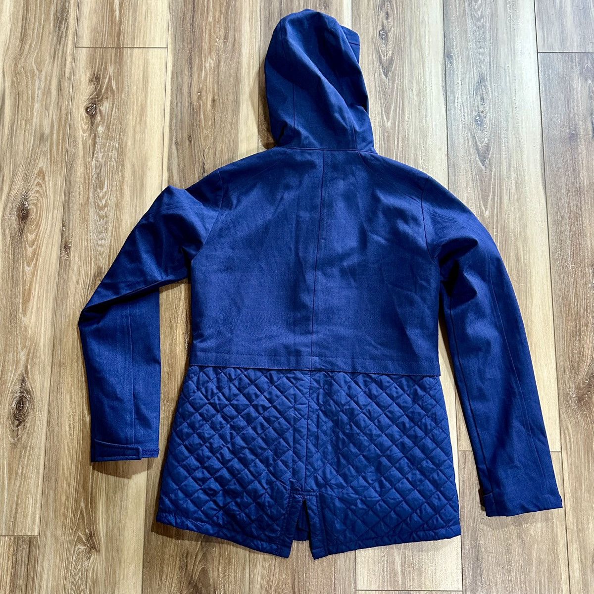 Under Armour Women’s Under Armour Storm Coldgear Hooded Jacket, Small Size S / US 4 / IT 40 - 2 Thumbnail