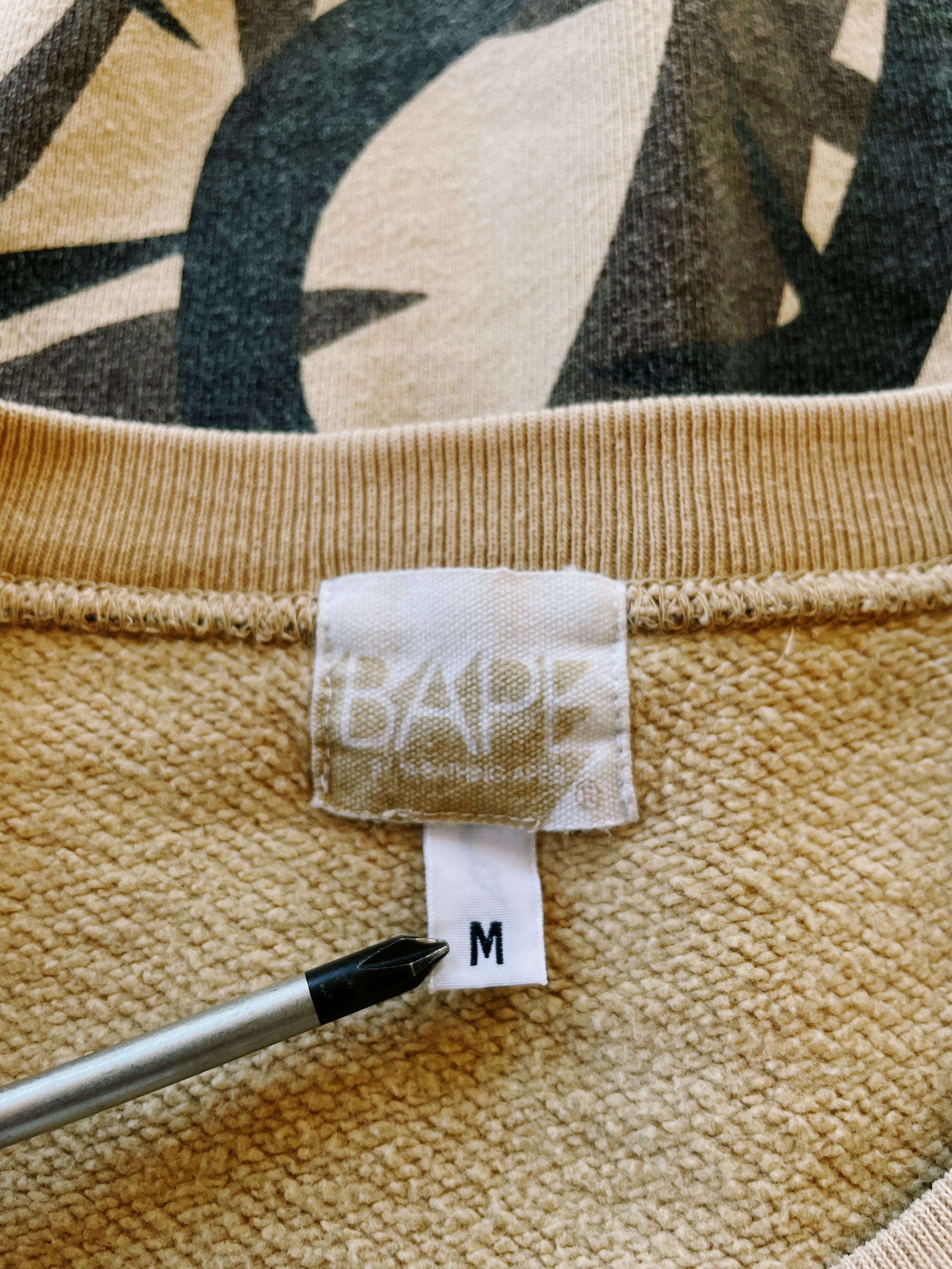 Bape Vintage Y2K Bape A Bathing Ape Tribal Camo Crewneck Size US M / EU 48-50 / 2 - 3 Thumbnail