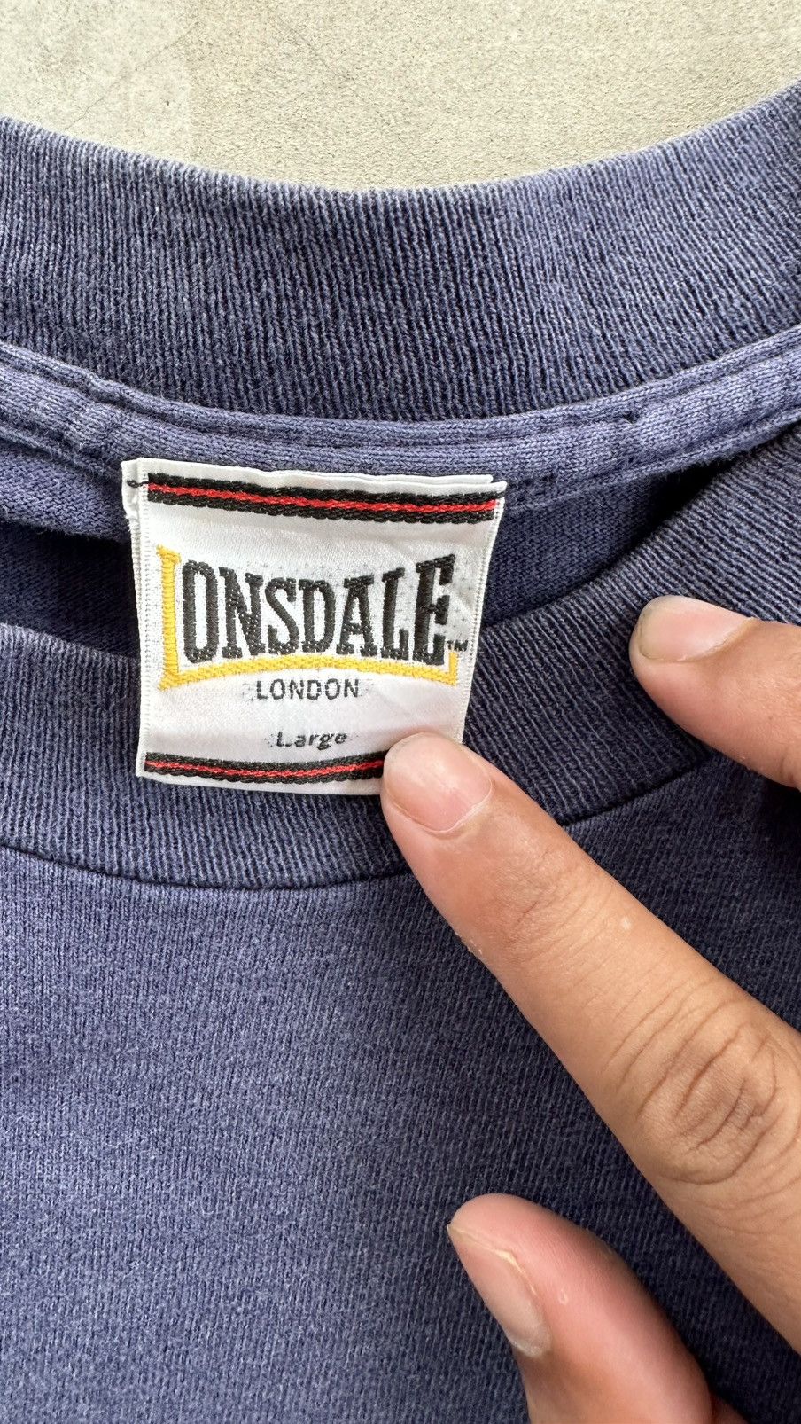 Lonsdale × Vintage VINTAGE WELLFADED LONSDALE MADE IN USA TEE Size US L / EU 52-54 / 3 - 3 Thumbnail