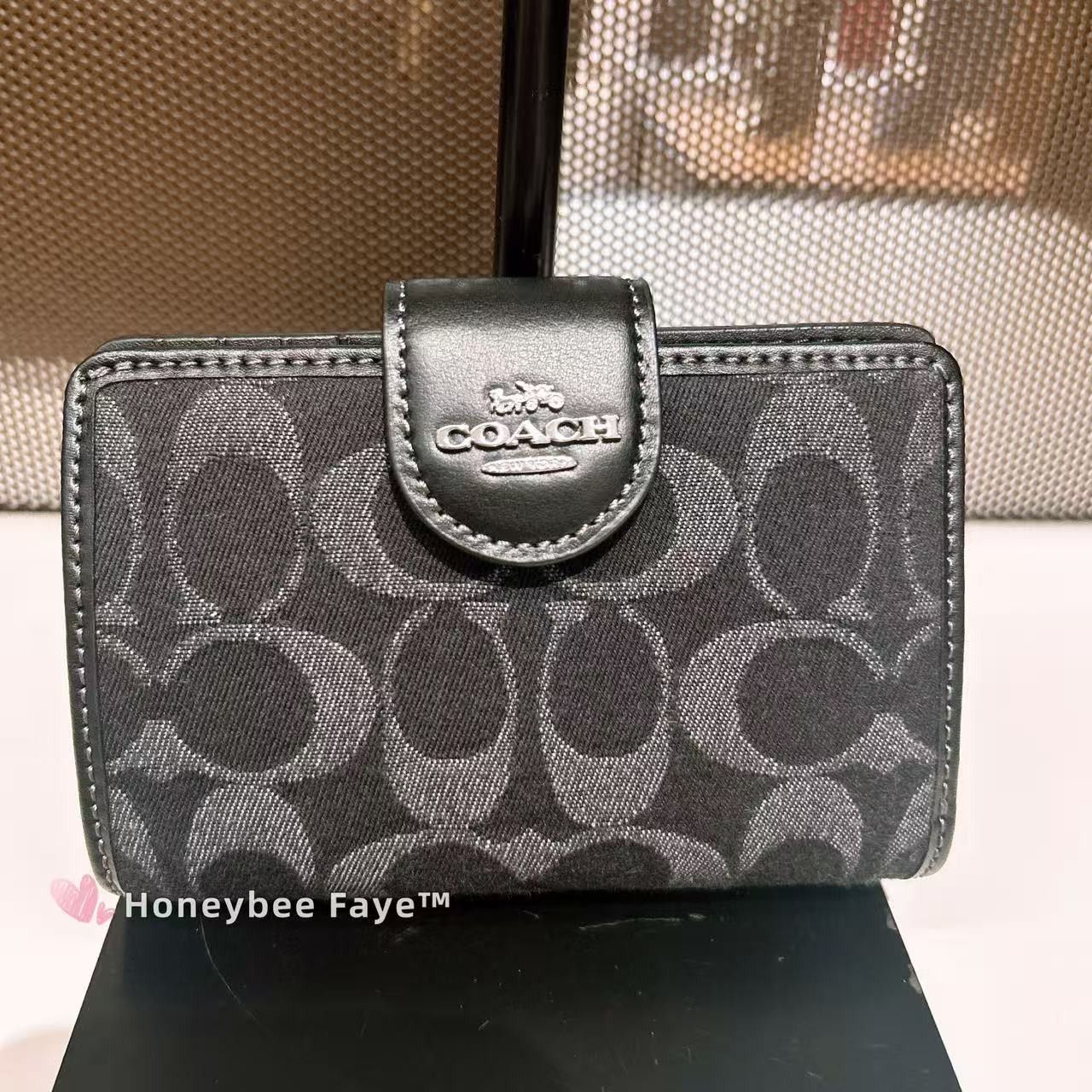 Coach Medium Corner Zip Wallet In Signature Denim CDF13 Size ONE SIZE - 1 Thumbnail
