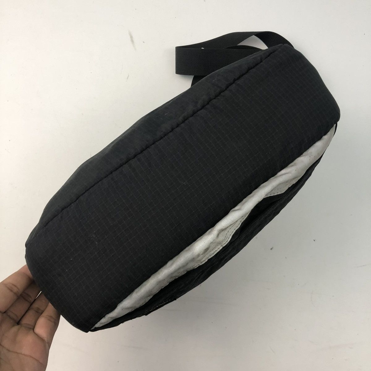 Porter ‼️YES‼️ PORTER CROSSBODY SLING BAG Size ONE SIZE - 7 Thumbnail