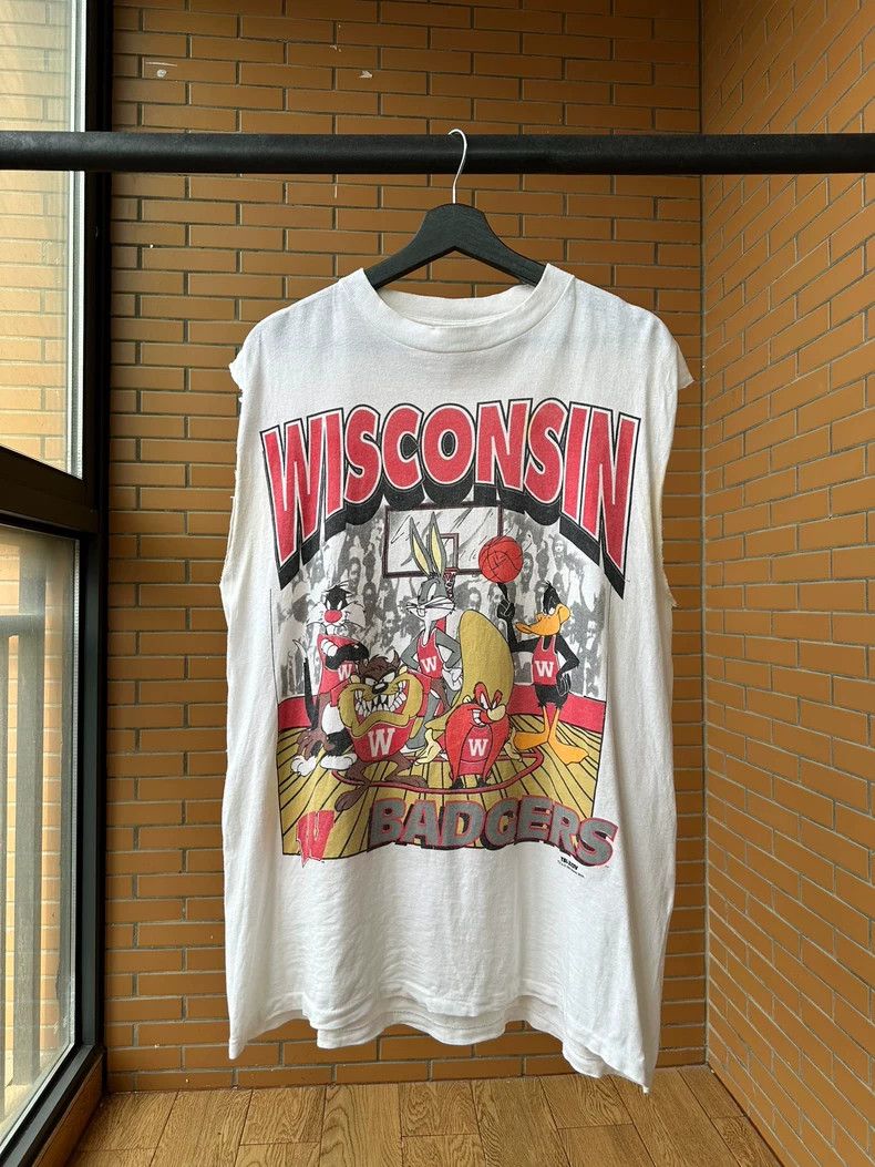 Vintage VintageTee 1994 WarnerBros 2505-Nextarrow Size US L / EU 52-54 / 3 - 1 Thumbnail