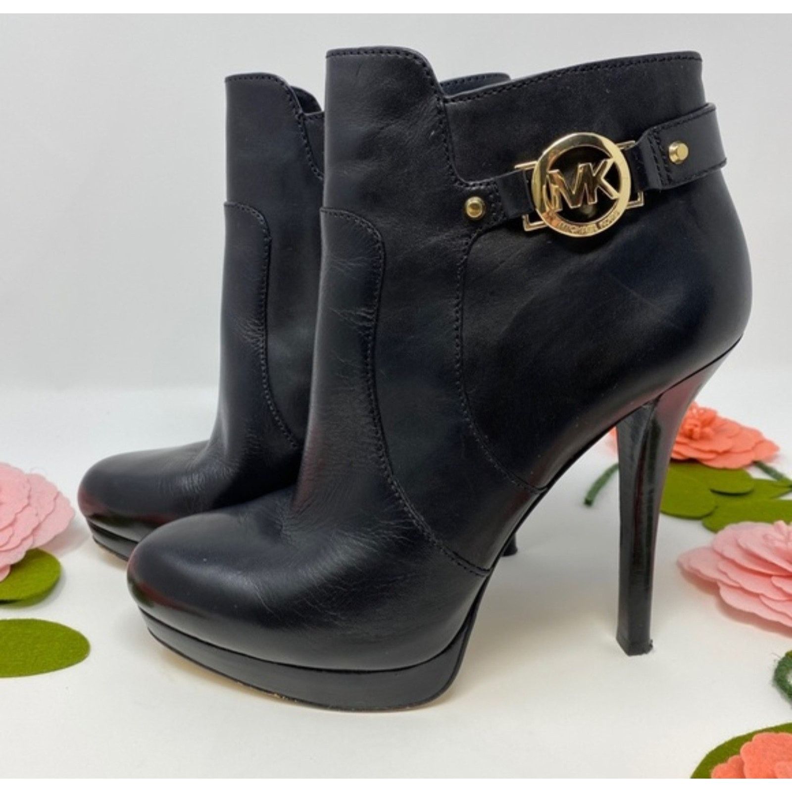 Michael Kors MICHAEL Michael Kors Wyatt Leather Ankle Booties GUC $195 6M Size US 6 / IT 36 - 4 Thumbnail
