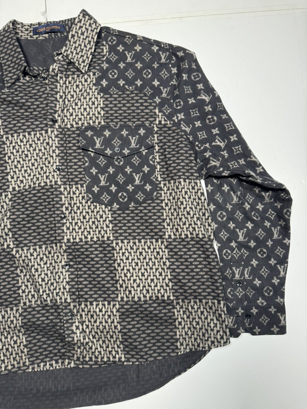 Louis Vuitton Louis Vuitton Giant Damier Monogram Waves Flannel Shirt Size US XXL / EU 58 / 5 - 3 Thumbnail