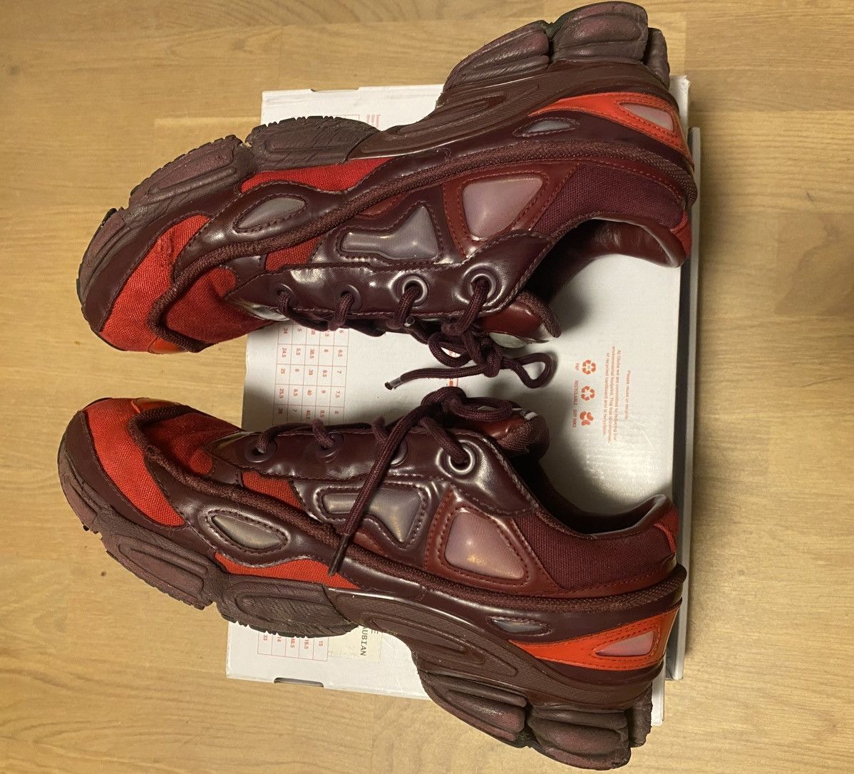 Adidas × Raf Simons Adidas x raf simons ozweego 3 burgundy Size US 10 / EU 43 - 1 Thumbnail