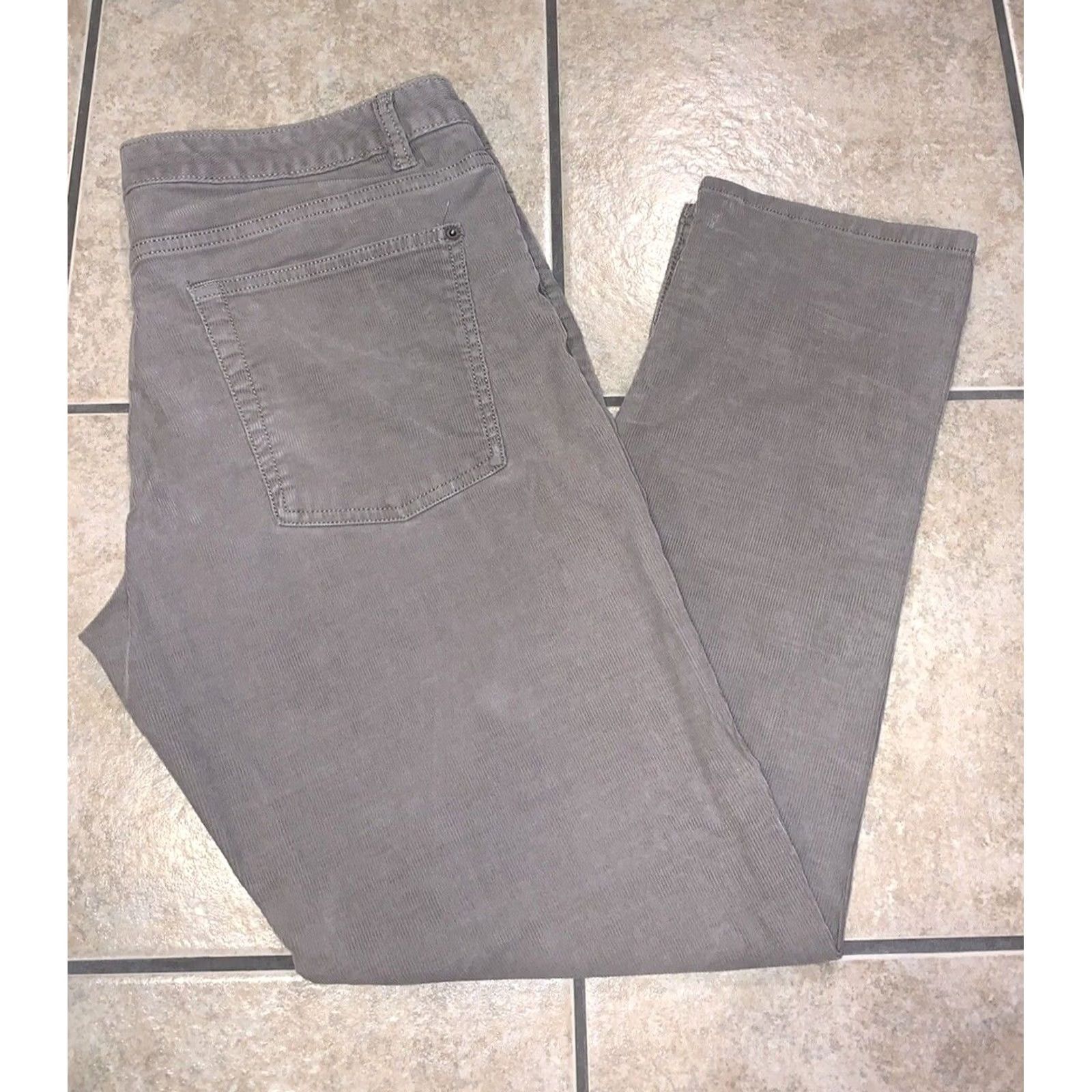Lands' End Lands' End Women’s 30 Corduroy Pants Boyfriend Gray 30/34x29 Straight Front Pockets Slimming Stretch Denim Corduroy Size 30" / US 8 / IT 44 - 2 Thumbnail