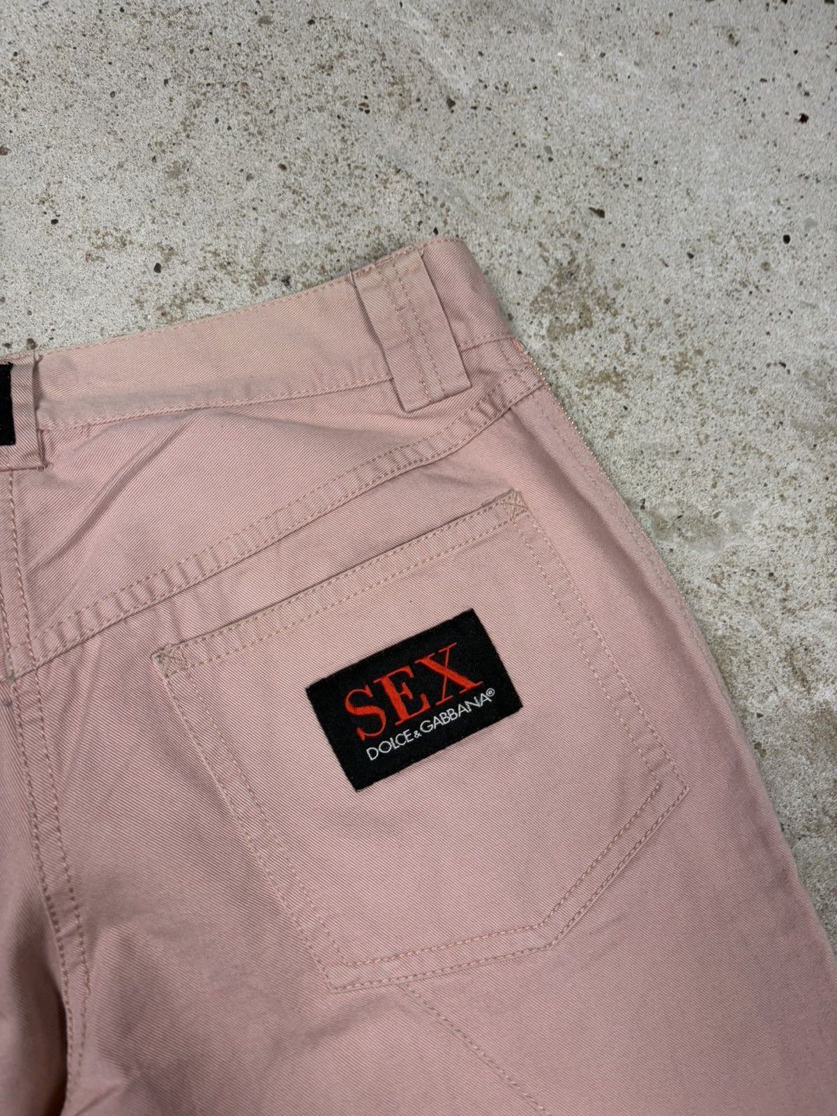Dolce & Gabbana SS 2003 Dolce & Gabbana Sex Pink Multi Zippers Pants Size 26" / US 2 / IT 38 - 16 Thumbnail