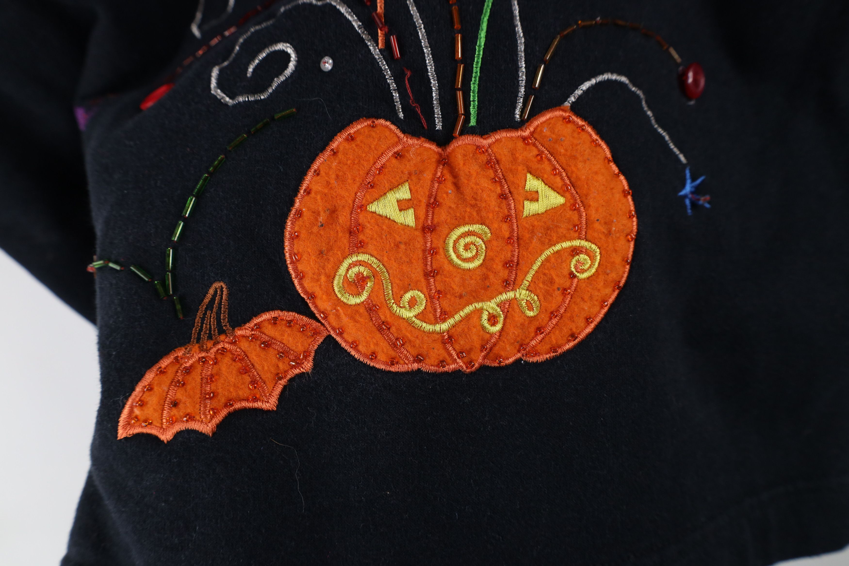 Vintage Vintage 90s Streetwear Halloween Pumpkin Witch Sweatshirt Size XL / US 12-14 / IT 48-50 - 9 Thumbnail