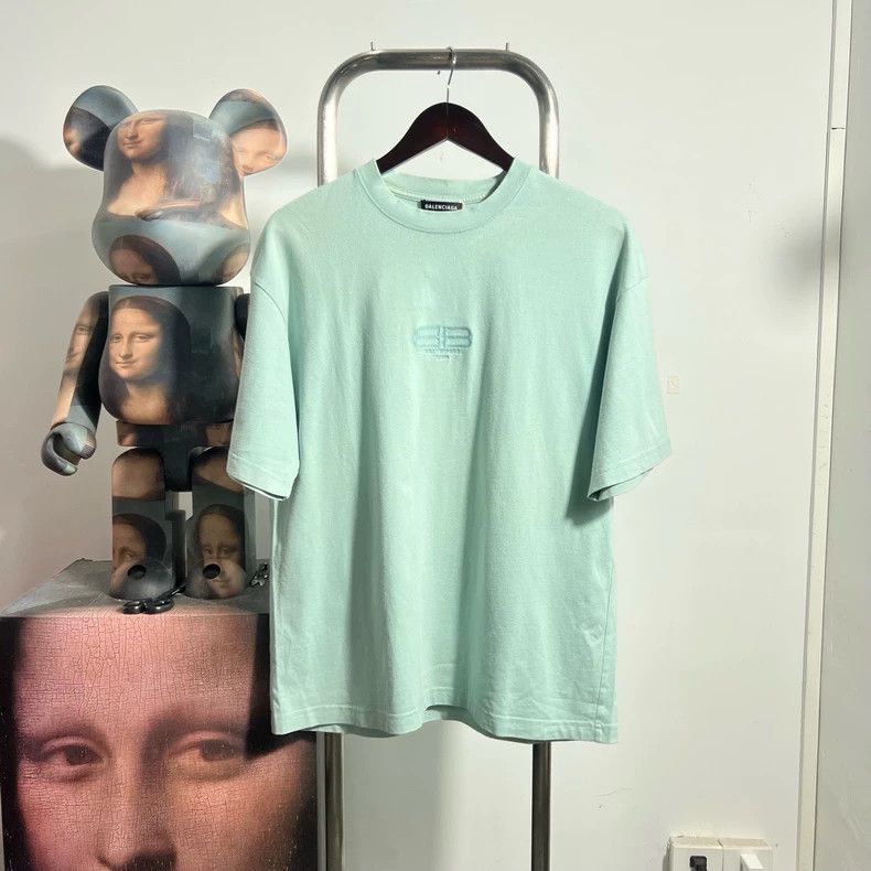 Balenciaga Balenciaga Embroidered Short Sleeve Tee - dmc Size US S / EU 44-46 / 1 - 1 Thumbnail