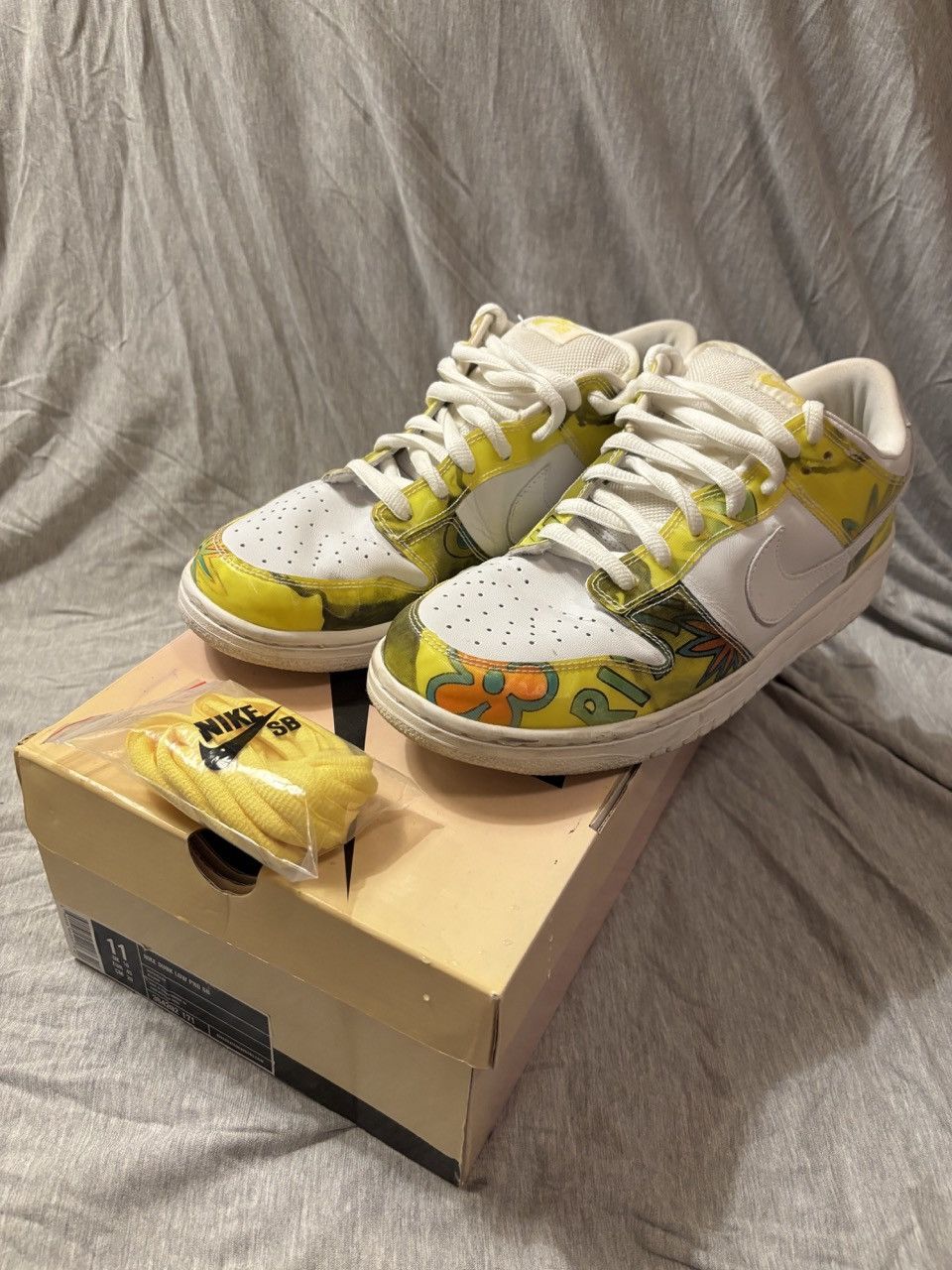 Nike SB Nike Dunk Low Pro SB "de La Soul" 2005 Size US 11 / EU 44 - 6 Thumbnail