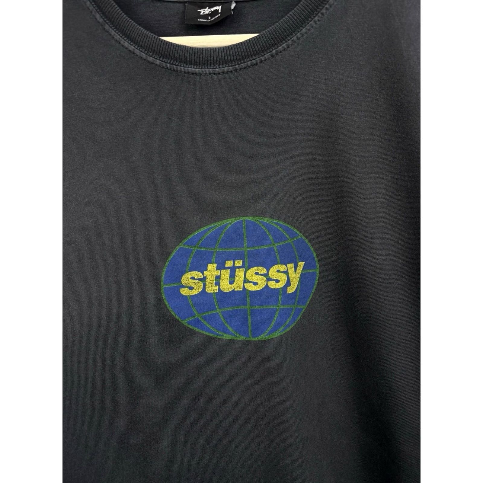 Vintage VINTAGE Stussy T-Shirt Retro Gr ay Pigment Global Y2K Hype Size L Mens Size US L / EU 52-54 / 3 - 4 Thumbnail