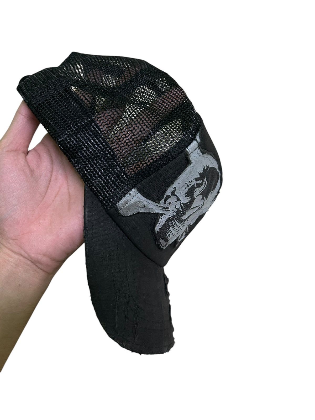 Hysteric Glamour × Kapital × Vintage HYSTERIC GLAMOUR H&T SKULL DISTRESSED TRUCKER HATS Size ONE SIZE - 5 Thumbnail