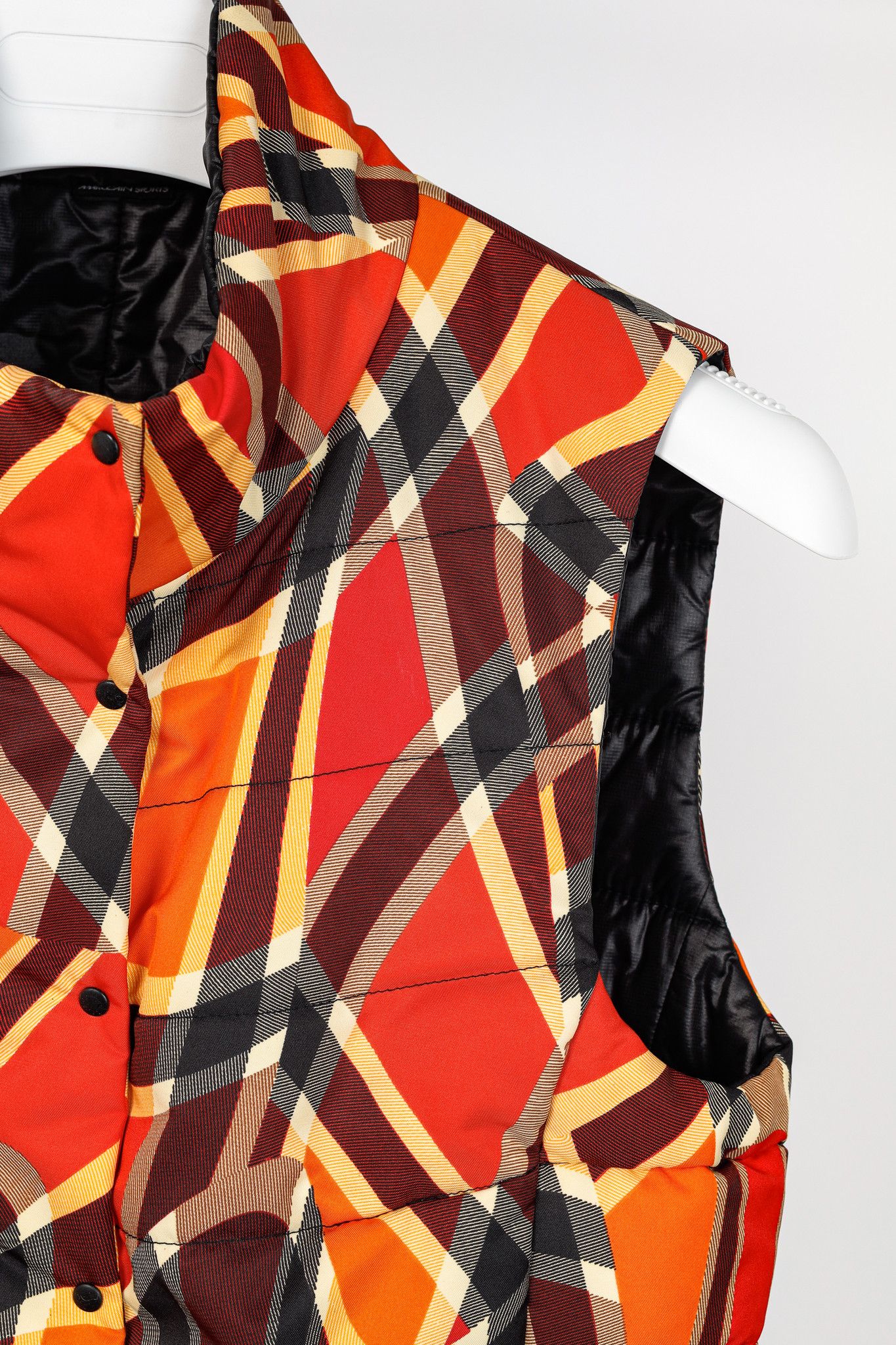 Designer Marc Cain Sports Reversible Orange Wavy-Plaid Vest Size M / US 6-8 / IT 42-44 - 6 Thumbnail