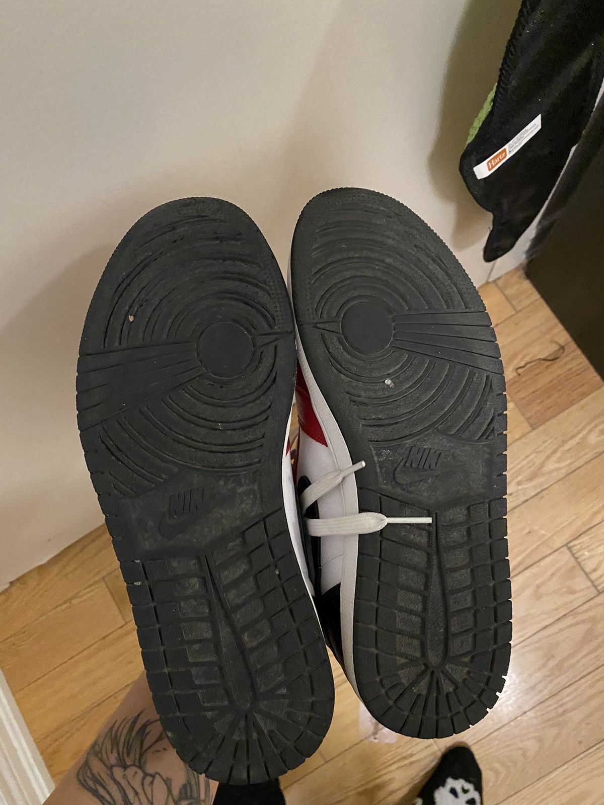 Jordan Brand × Nike Air Jordan 1 Satin Snake Size US 8.5 / EU 41-42 - 6 Thumbnail