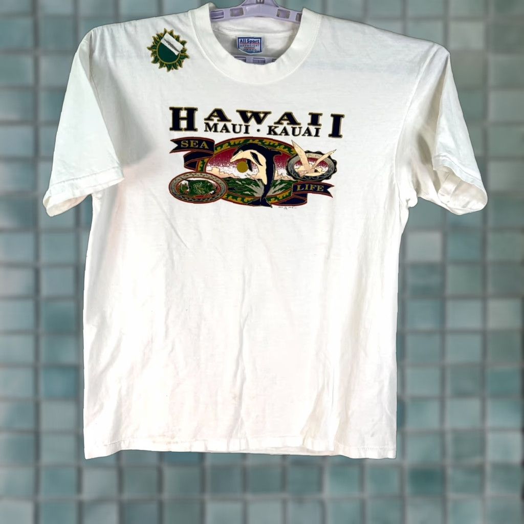 Vintage VINTAGE All Sport Hawaii Shirt Mens XL White Graphic Tee Distressed Travel 90s Mens XL White graphic tee USA seller Size US XL / EU 56 / 4 - 1 Thumbnail