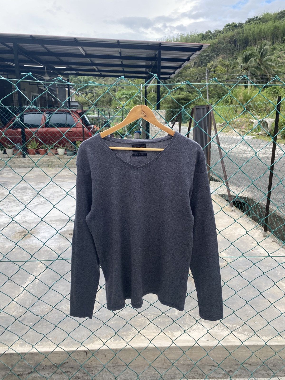 Beams Plus Beams vneck long sleeve tshirt Size US L / EU 52-54 / 3 - 1 Thumbnail