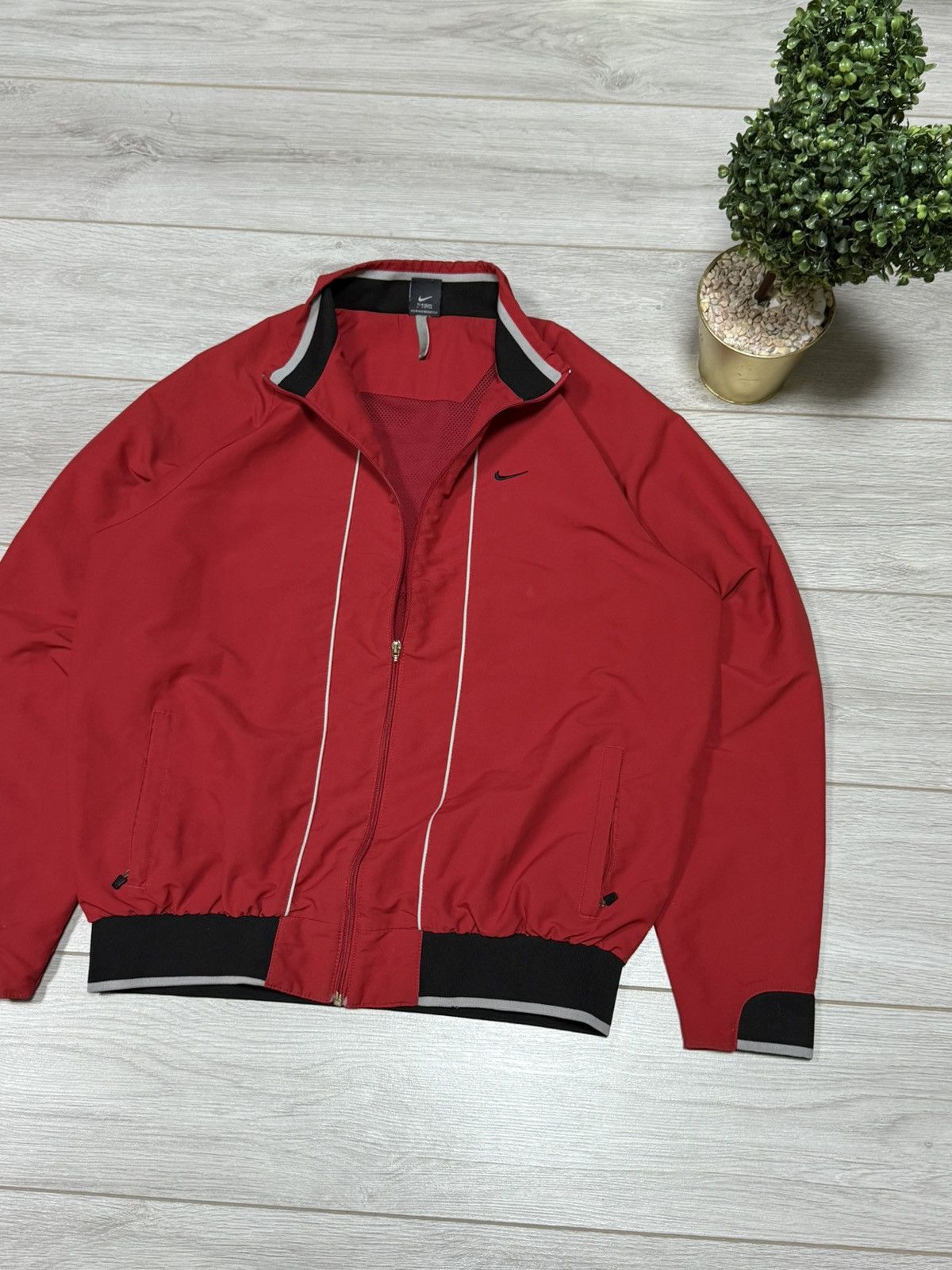 Nike Nike court vintage zip windbreaker track jacket nike fit Size US XL / EU 56 / 4 - 7 Thumbnail