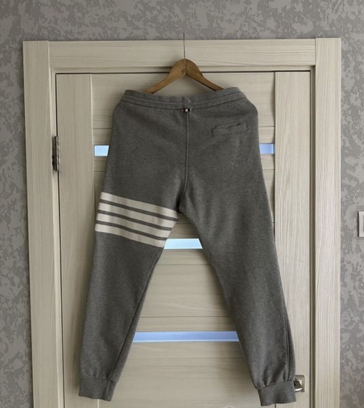 Thom Browne Thom Browne Sweatpants 4 Bars Joggers Size US 30 / EU 46 - 2 Thumbnail