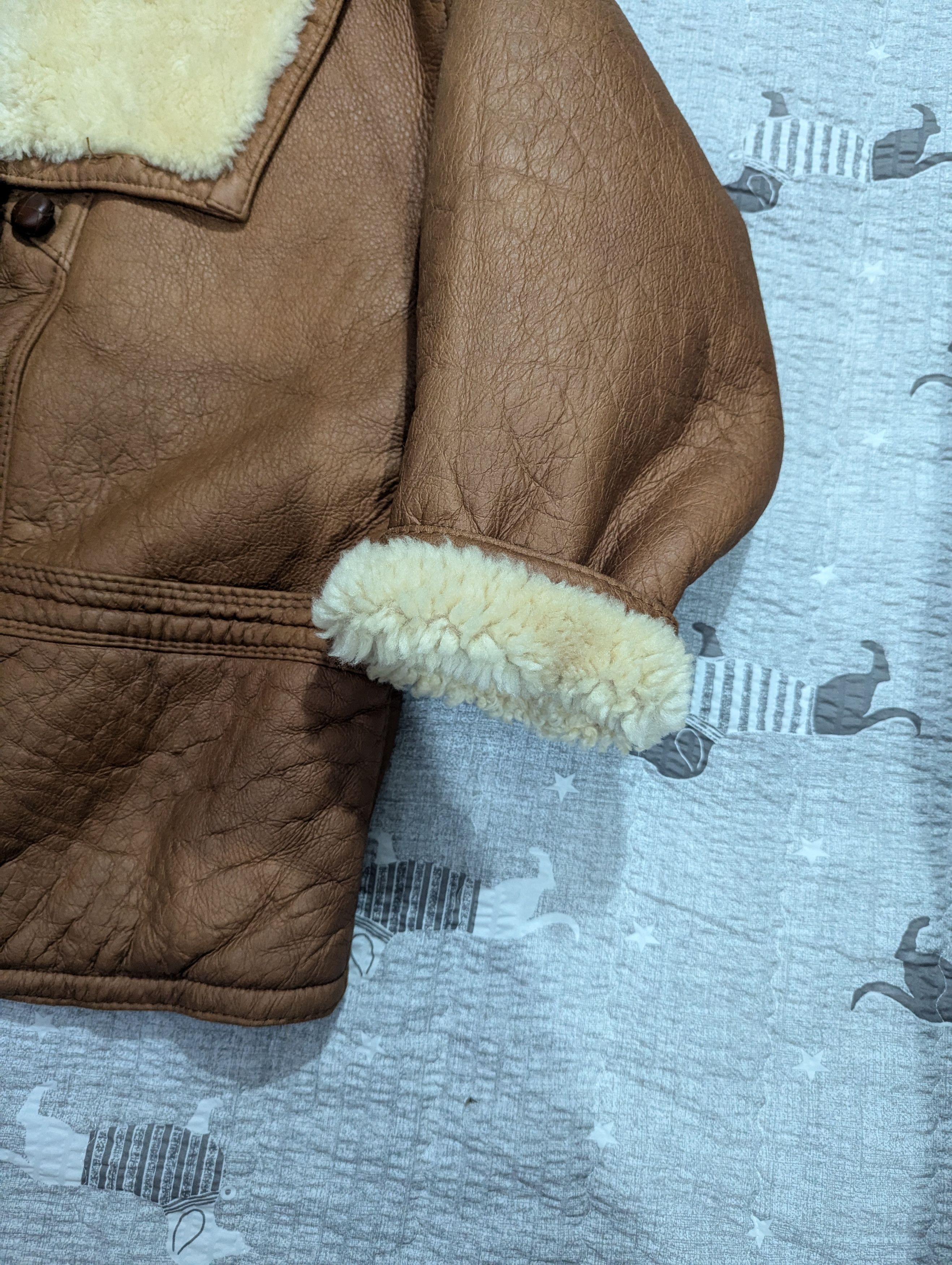 Vintage Vintage 80s 90s Sheep Shearling Jacket Size US M / EU 48-50 / 2 - 11 Thumbnail