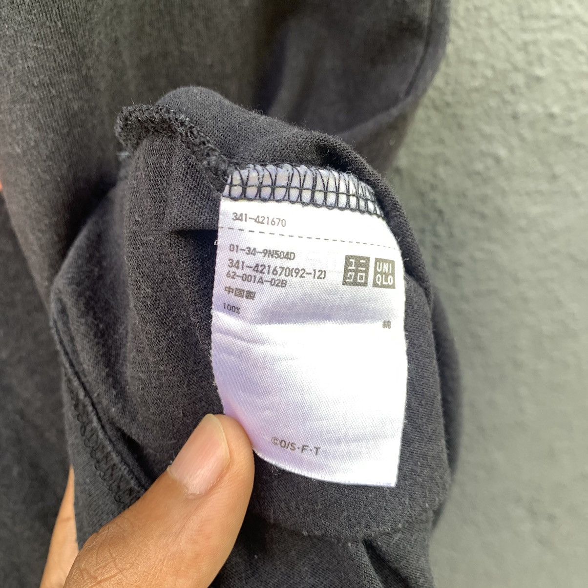 Uniqlo Thrashed Faded One Piece X Uniqlo Tee Size US S / EU 44-46 / 1 - 5 Thumbnail