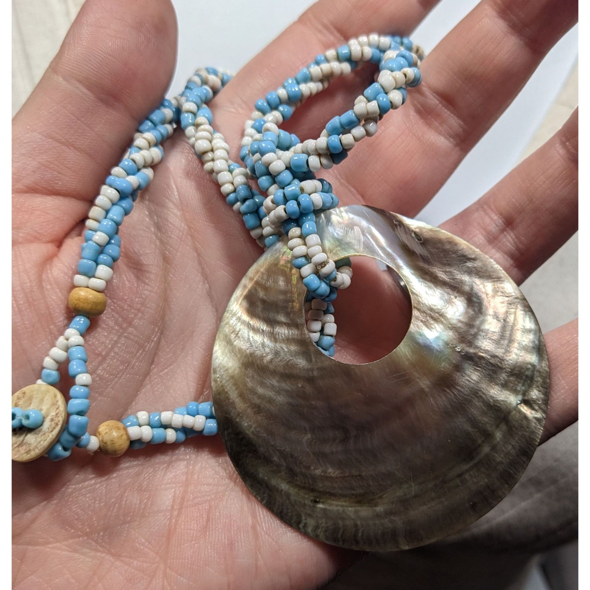 Other Vintage Beachy Mermaidcore Shell And Glass Bead Necklace Size ONE SIZE - 5 Thumbnail