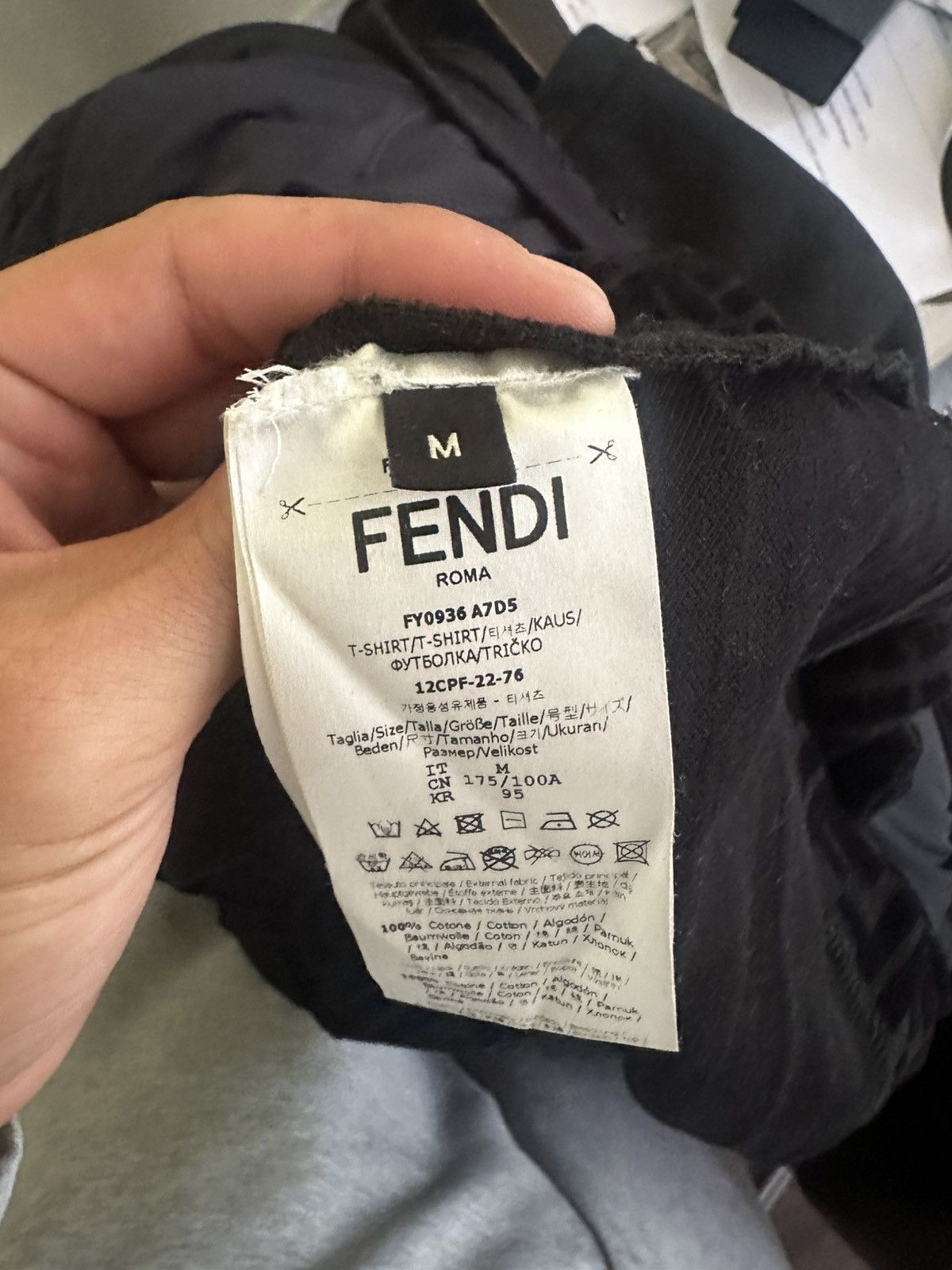 Fendi Fendi monogram tshirt Size US L / EU 52-54 / 3 - 5 Thumbnail