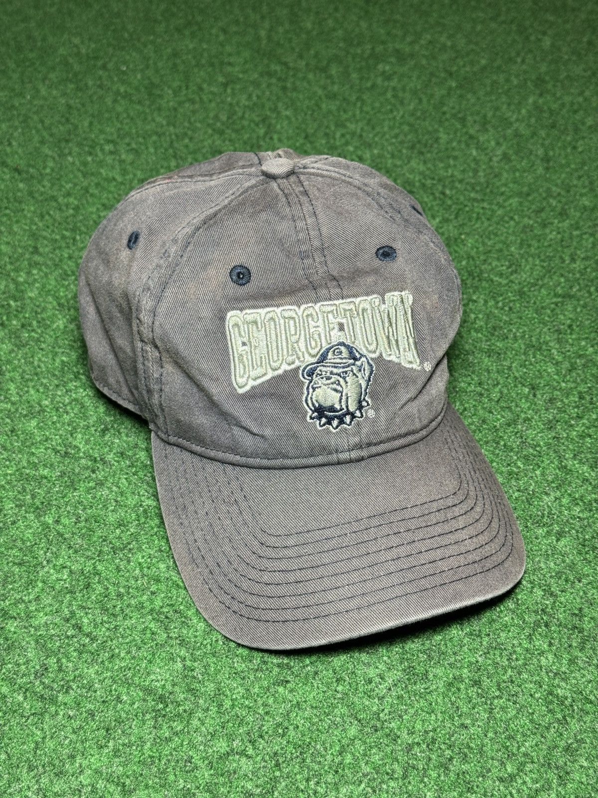 The Game Vintage 90s Georgetown Hoyas Bulldog Dad Hat Cap Strapback Size ONE SIZE - 1 Thumbnail