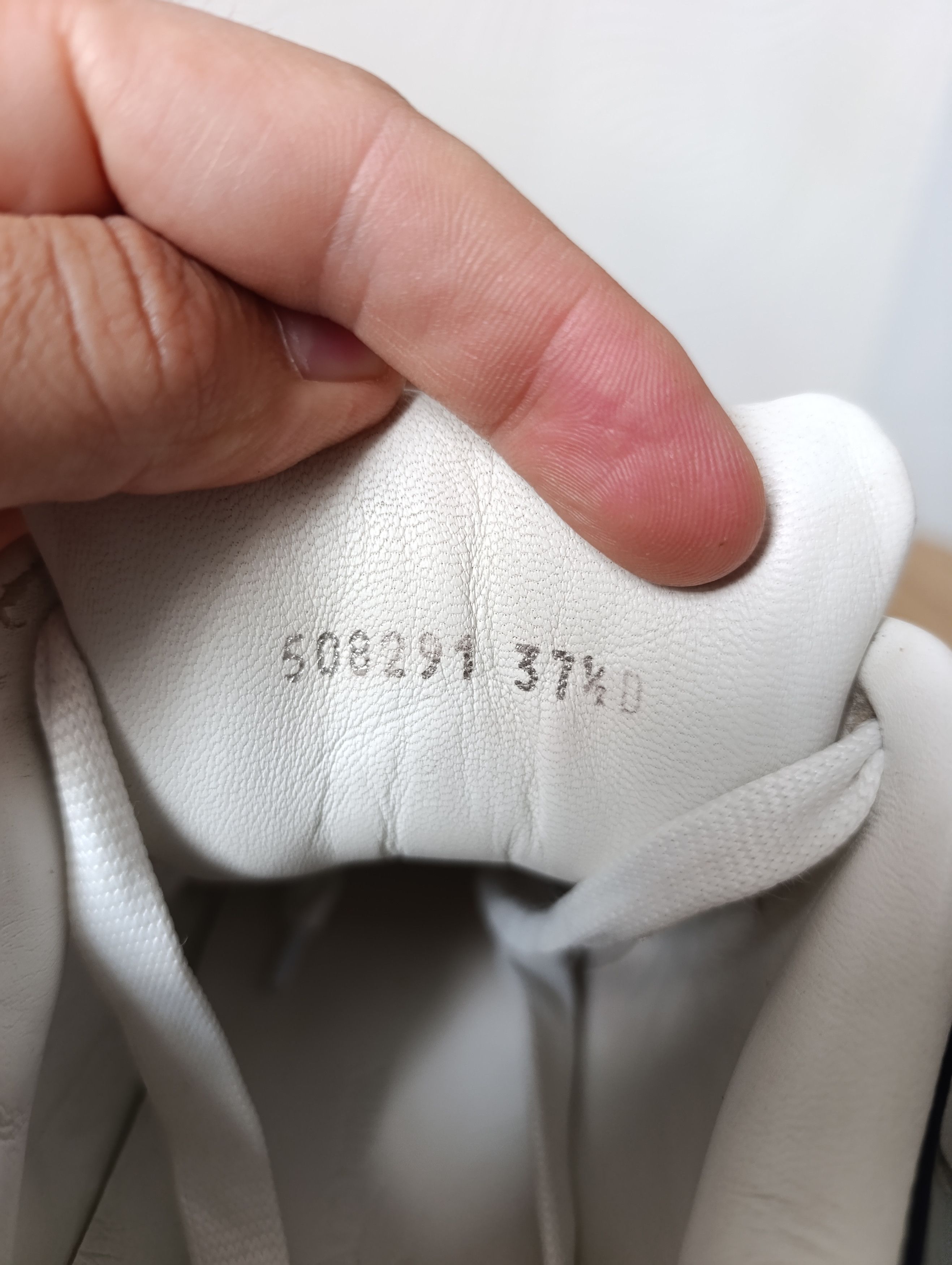 Alexander McQueen ALEXANDER MCQUEEN WOMEN'S WHITE LEATHER RUNNER SNEAKERS Size US 7.5 / IT 37.5 - 17 Thumbnail