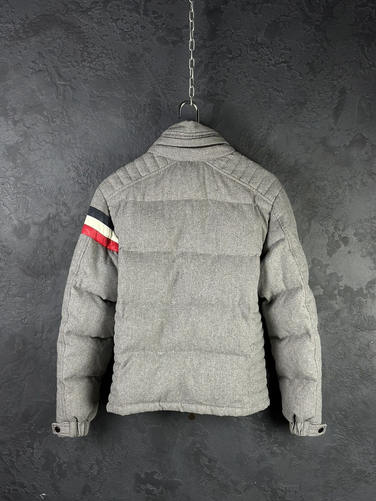 Moncler Moncler Chartreuse Down Jacket Grey Men's Size 1 Size US S / EU 44-46 / 1 - 5 Thumbnail