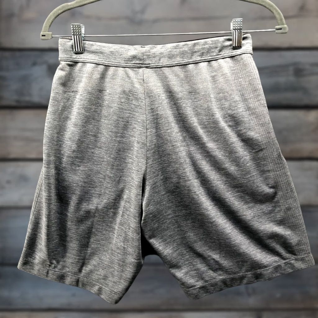 Uniqlo VINTAGE? No. Uniqlo Dry-EX Shorts Mens S Gray Active 8'' Athletic Gym Size US 29 - 1 Thumbnail