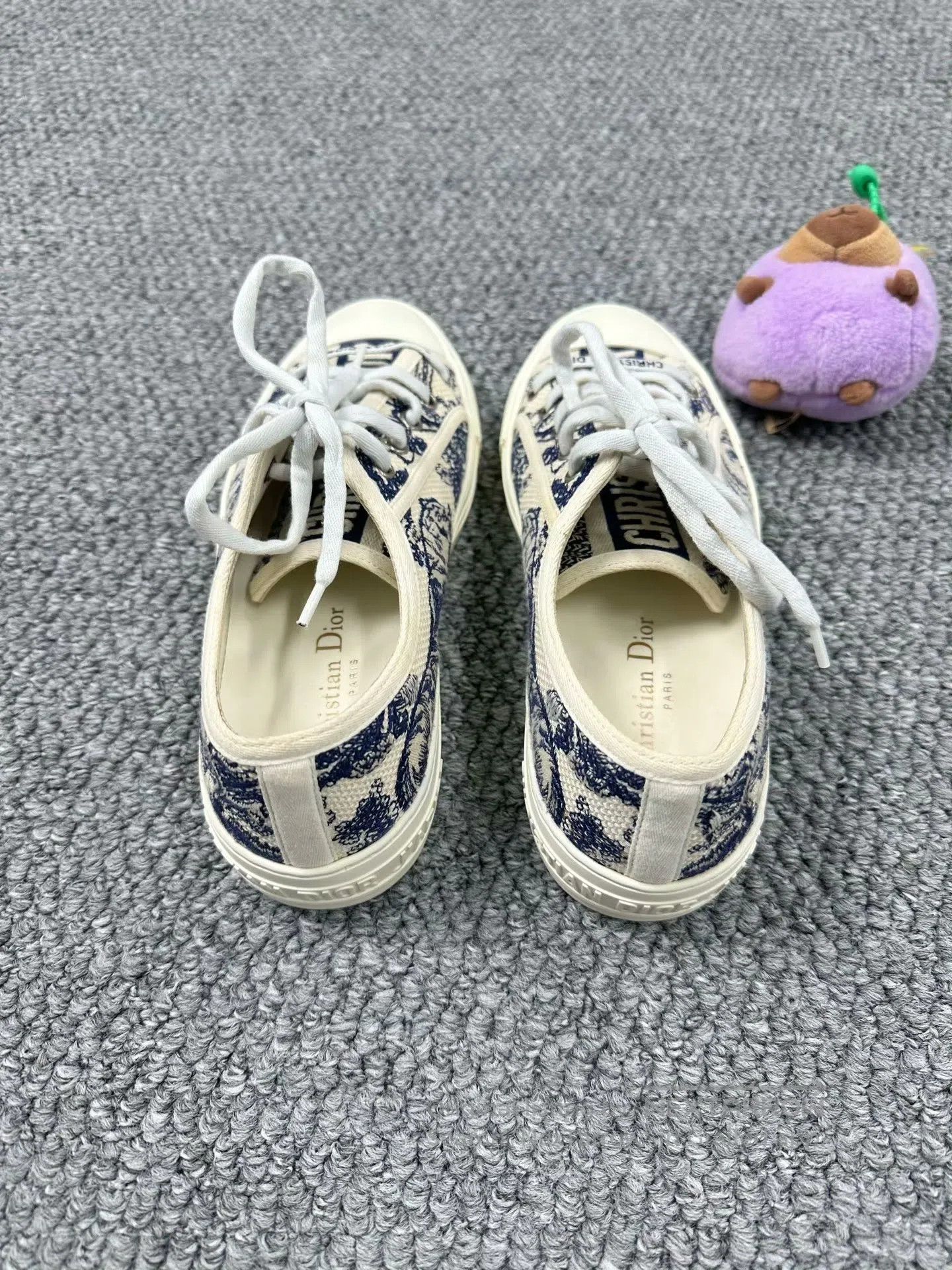 Dior Dior White and Blue Color Block Embroidered Logo Low-top C Size US 5 / EU 37 - 4 Thumbnail