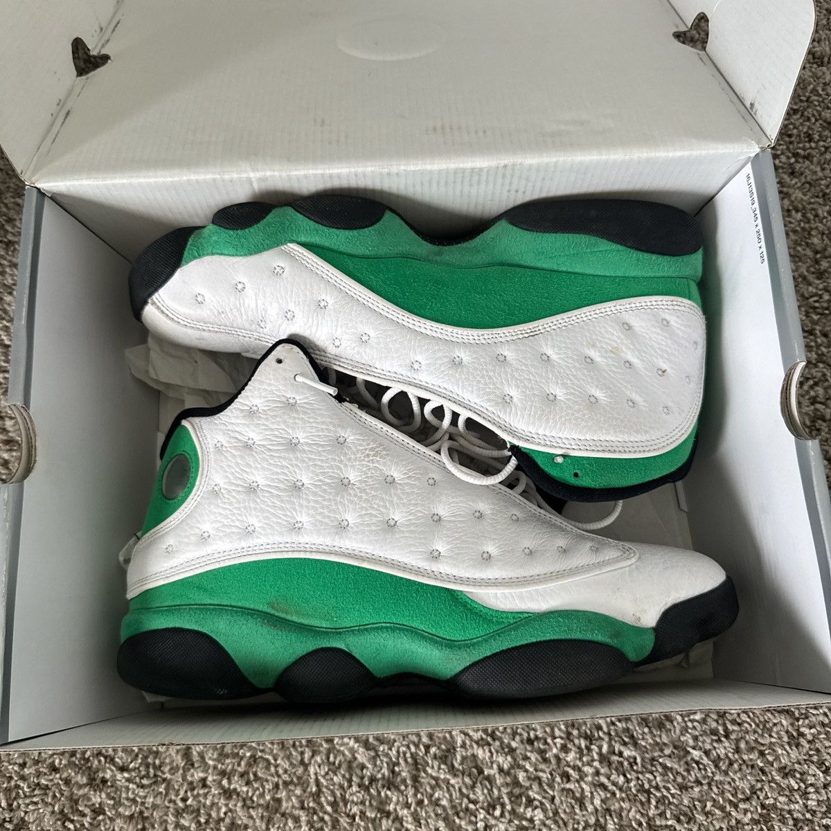 Jordan Brand Retro Air Jordan 8 ‘Lucky Green’ Size US 10.5 / EU 43-44 - 2 Thumbnail
