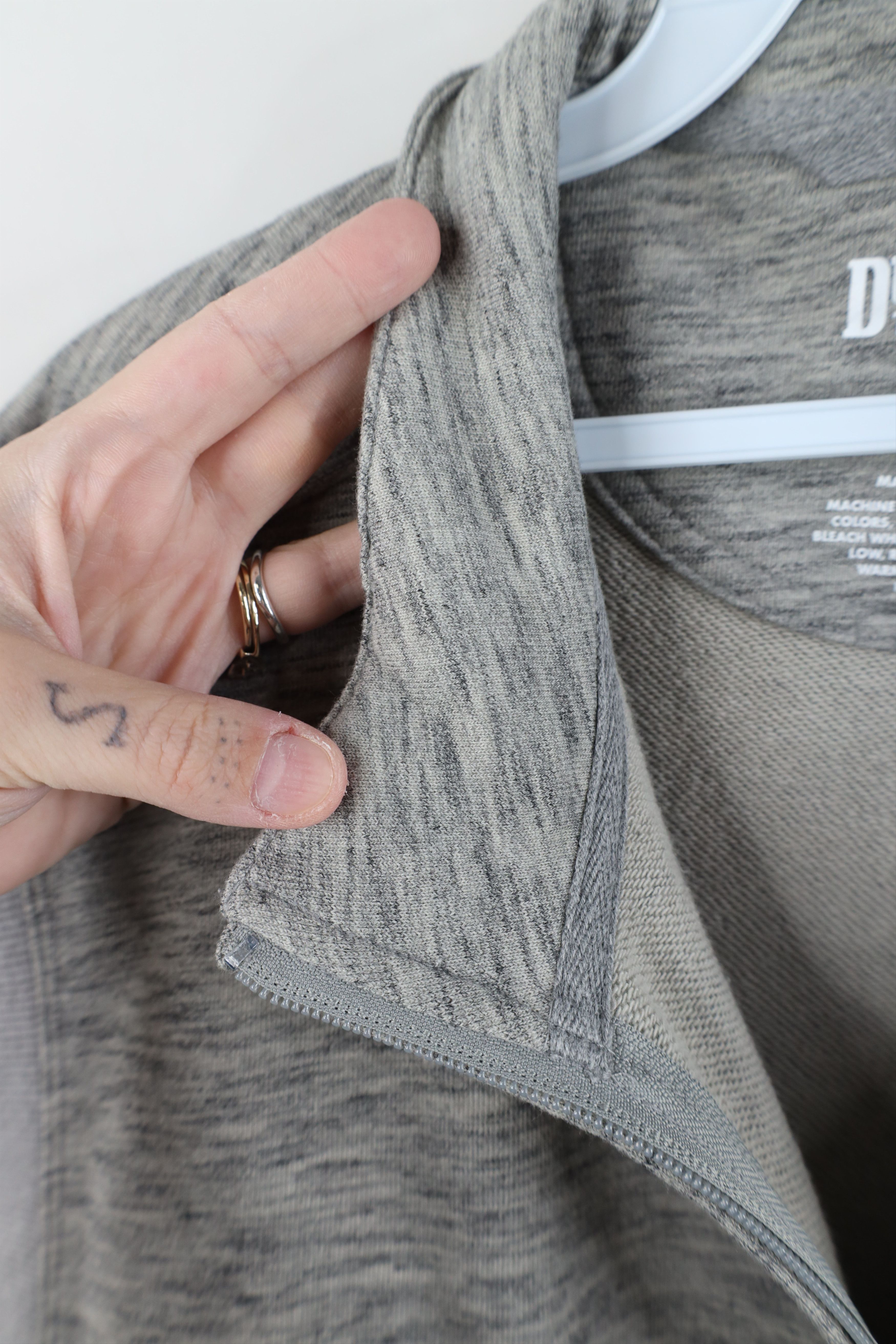 Duluth Trading Company Duluth Trading Co French Terry Half Zip Sweater Vest Gray Size US XXL / EU 58 / 5 - 4 Thumbnail