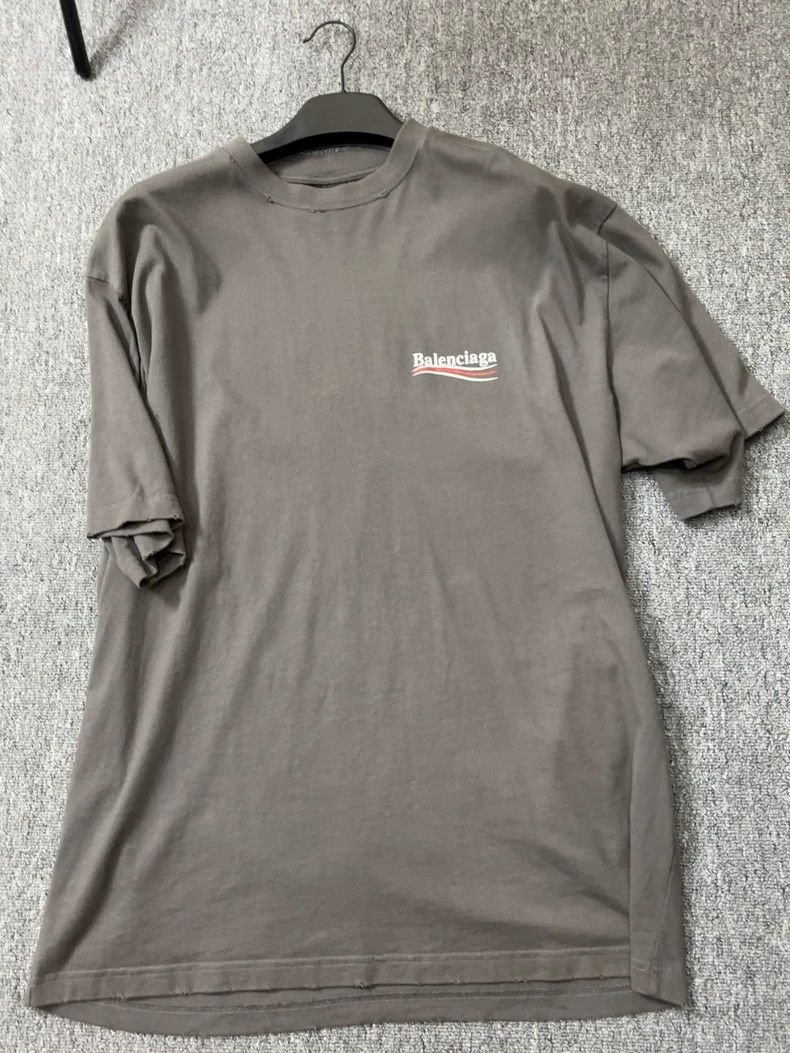 Balenciaga Balenciaga New Coke M Code Size US M / EU 48-50 / 2 - 1 Thumbnail