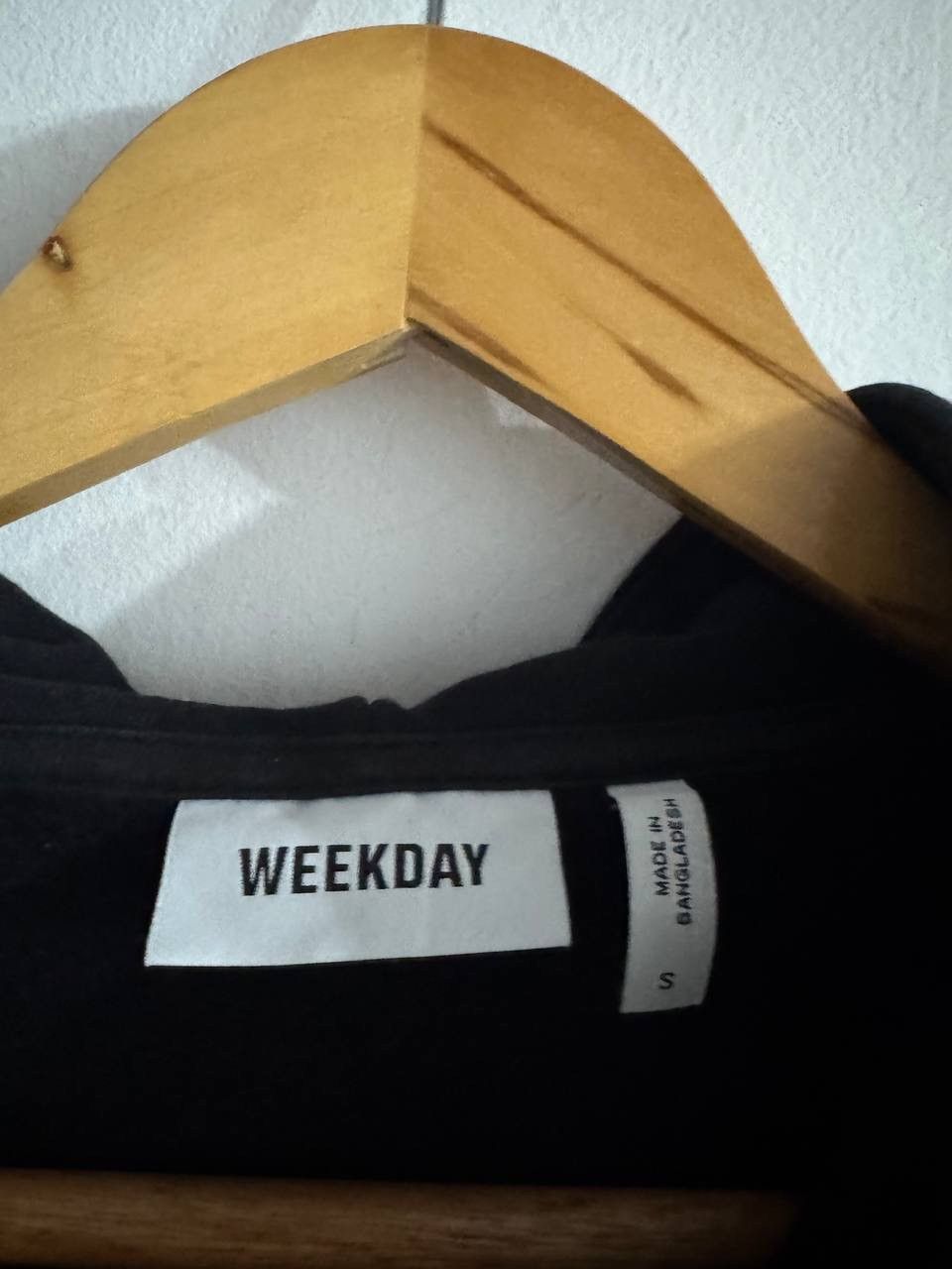 Weekday WEEKDAY Full-Zip Graphic Hoodie (Black) - Size S Size US S / EU 44-46 / 1 - 7 Thumbnail