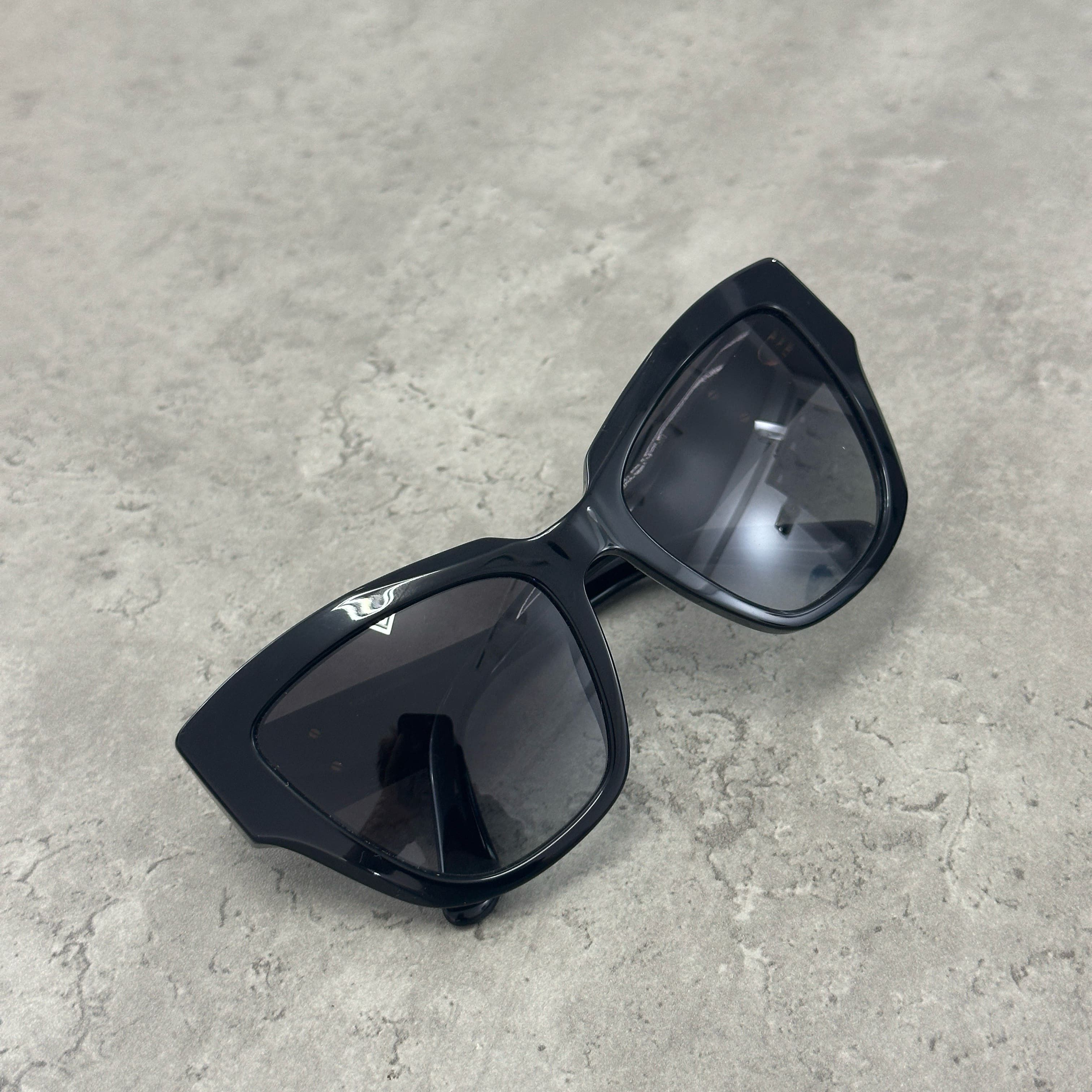 Dolce & Gabbana Dolce & Gabbana Sunglasses Black/Grey Gradient Women Size ONE SIZE - 3 Thumbnail